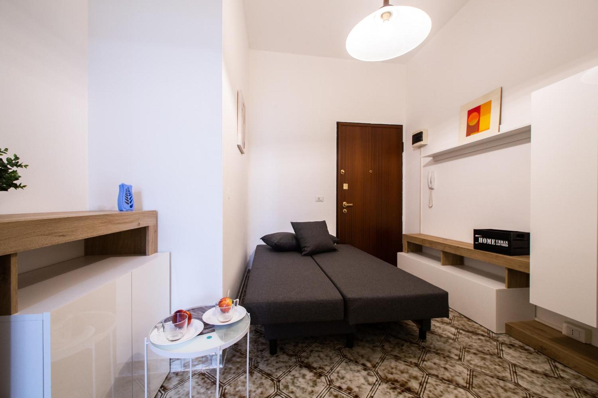 Milano-Linate Suite Self Check In & Free Parking エクステリア 写真