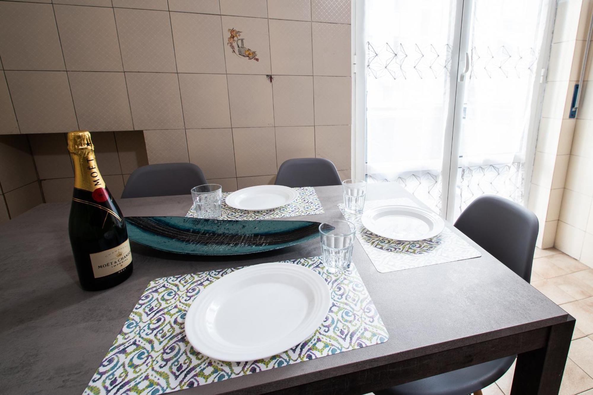 Milano-Linate Suite Self Check In & Free Parking エクステリア 写真